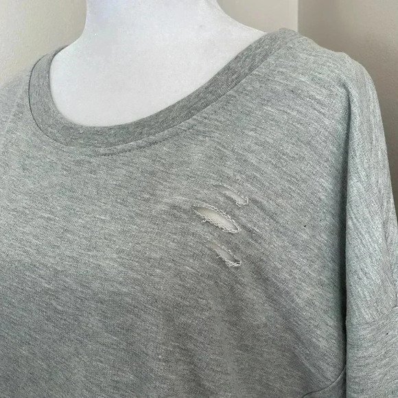 JOLIE & JOY Plus Size Destructed Sweatshirt - Picture 6 of 16